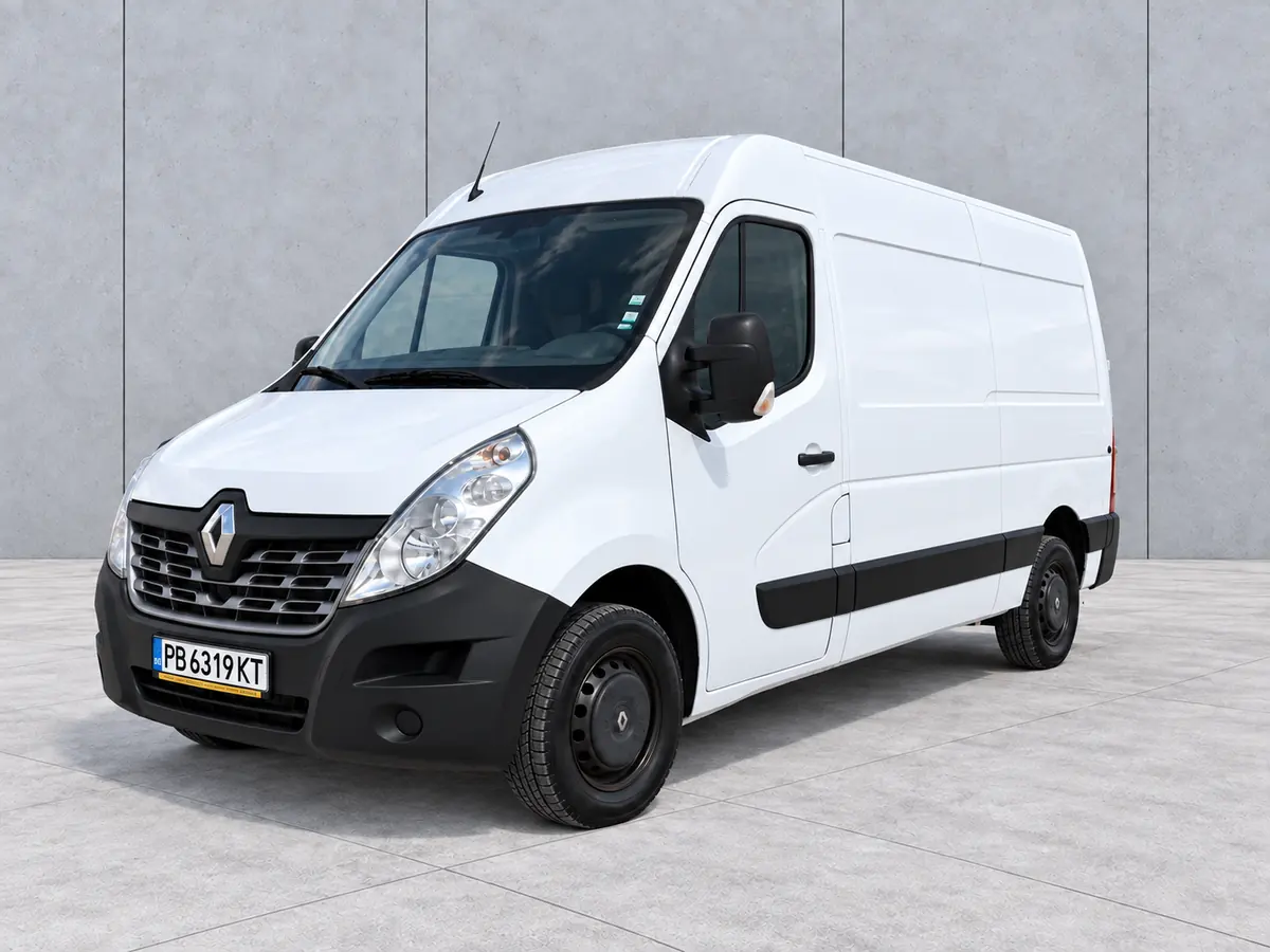 Renault Master — Средна база · L2H2 под наем в Пловдив